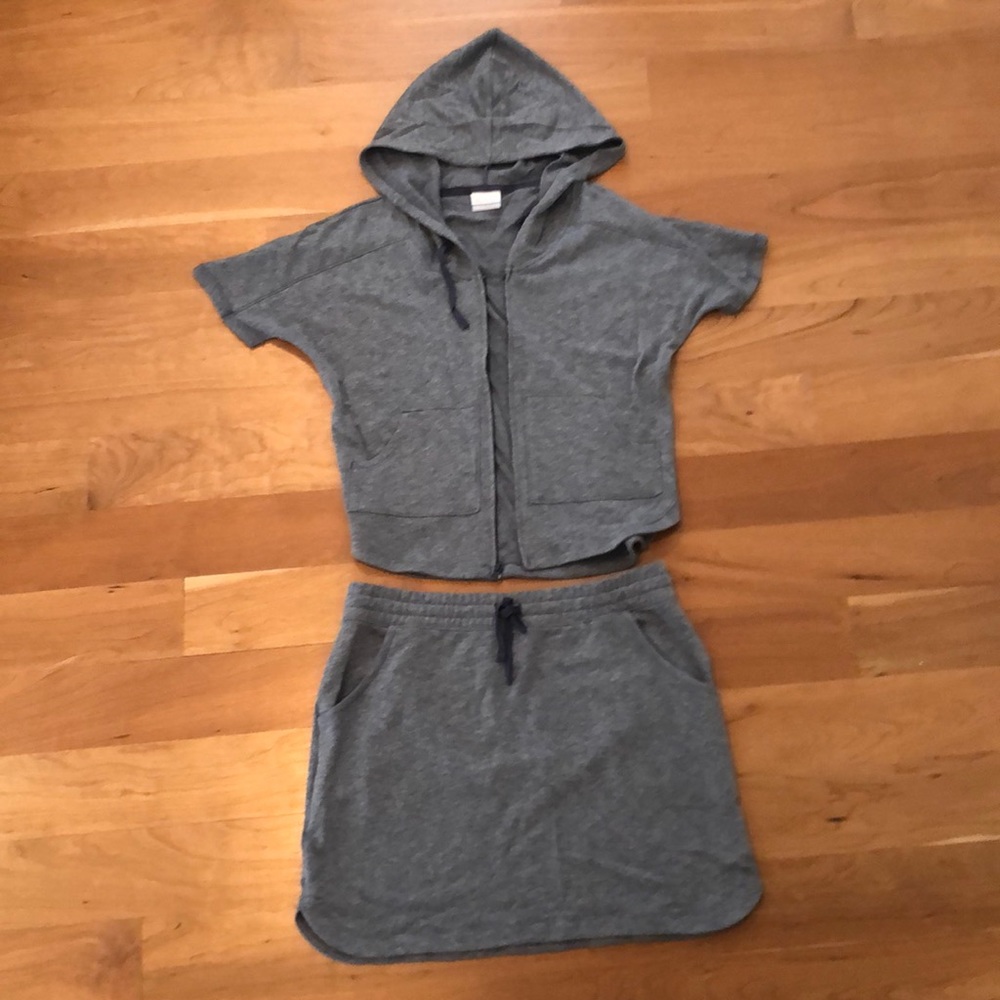 NWOT Adorable and Soft Columbia Cover Up Set S/M